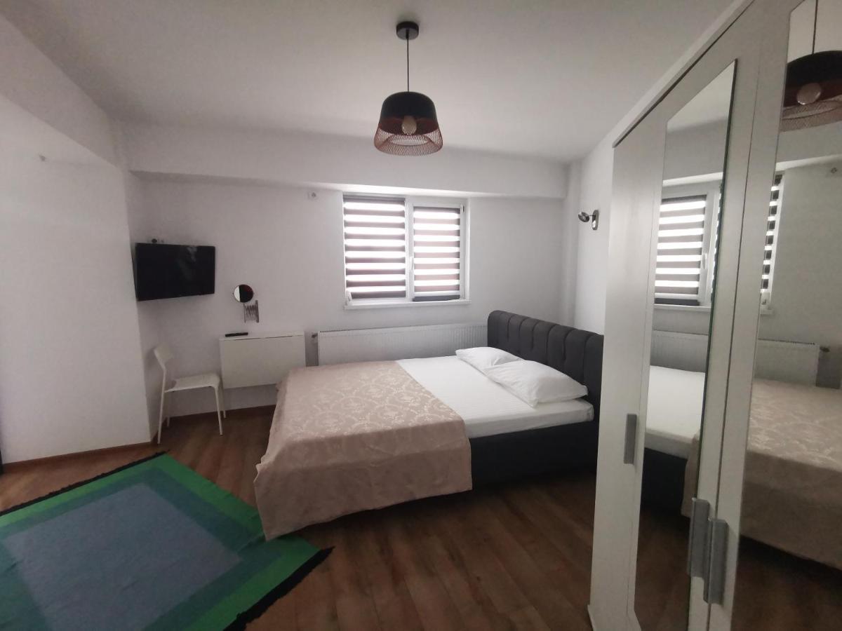 Appartement Michael à Galaţi Extérieur photo